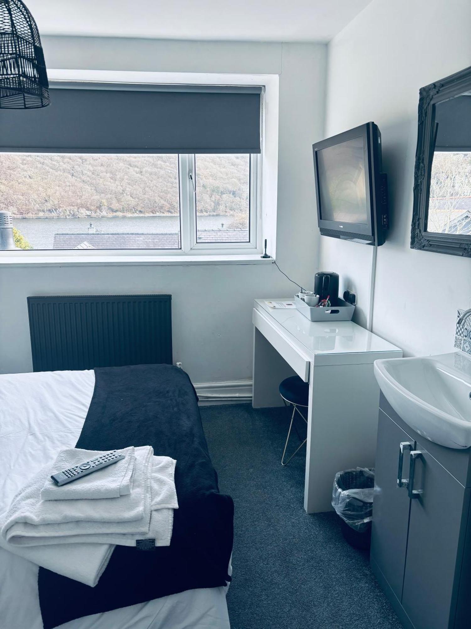 Bed and Breakfast Idan House Llanberis Esterno foto
